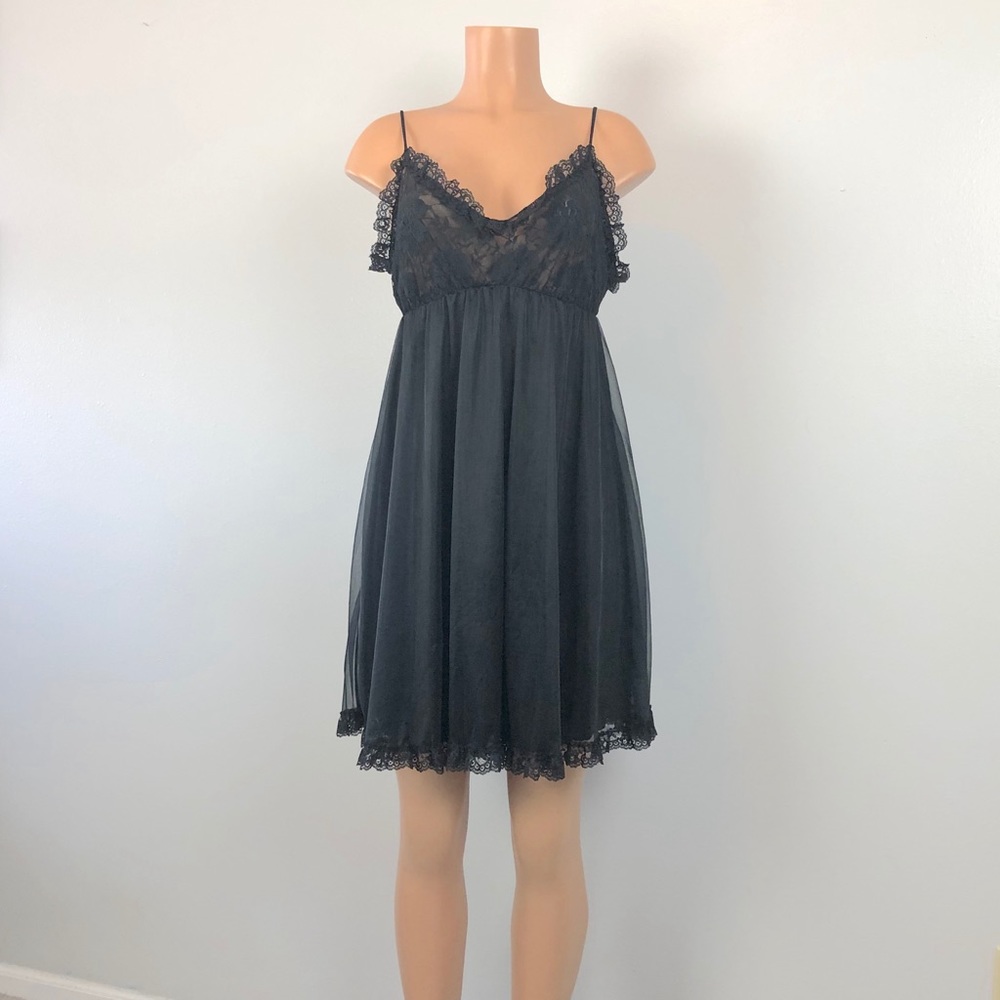 Vintage 60’s black Tosca lingerie